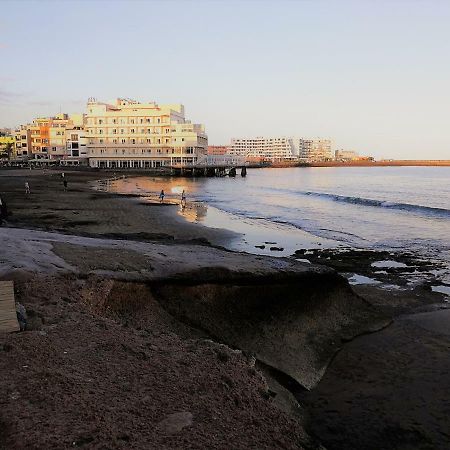 Alquilaencanarias El Medano Sotavento, Great Terrace And Beach Exterior foto